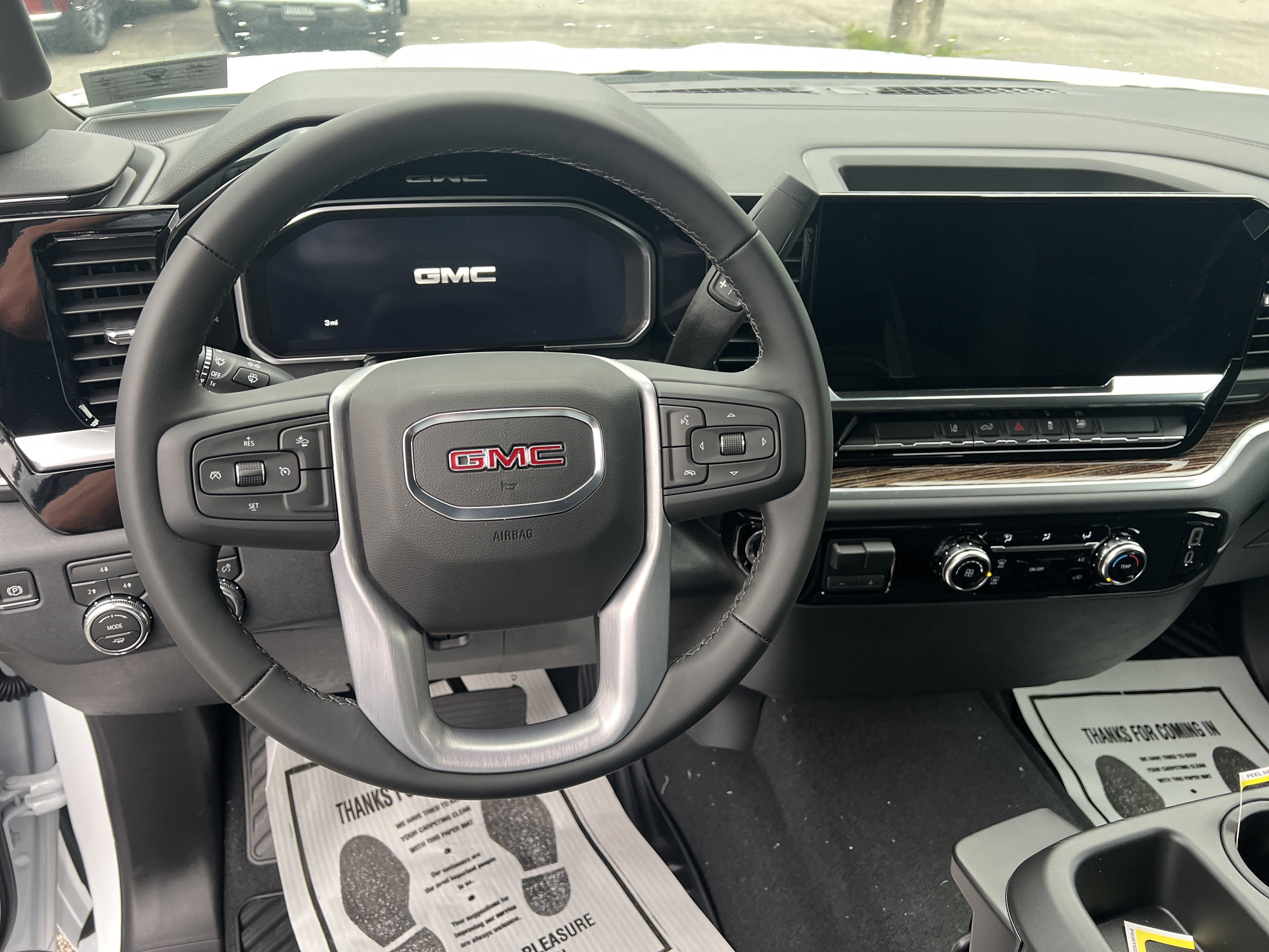 New 2026 GMC Sierra 3500 SLE w/ Remote Start Package AWD/4WD image 8