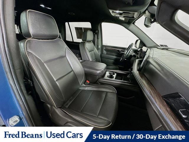 Certified 2025 Chevrolet Tahoe Premier AWD/4WD image 32