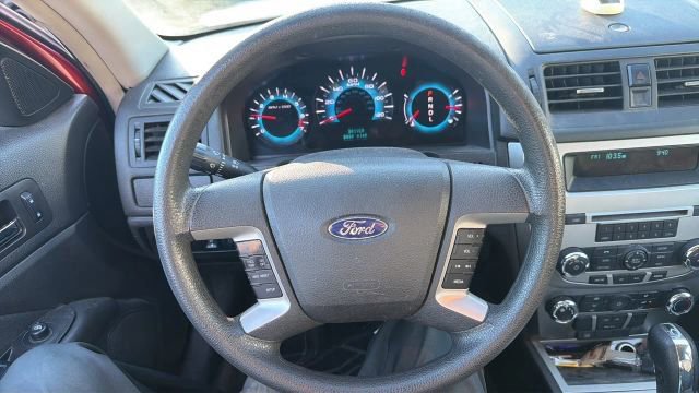 Used 2012 Ford Fusion SE image 11