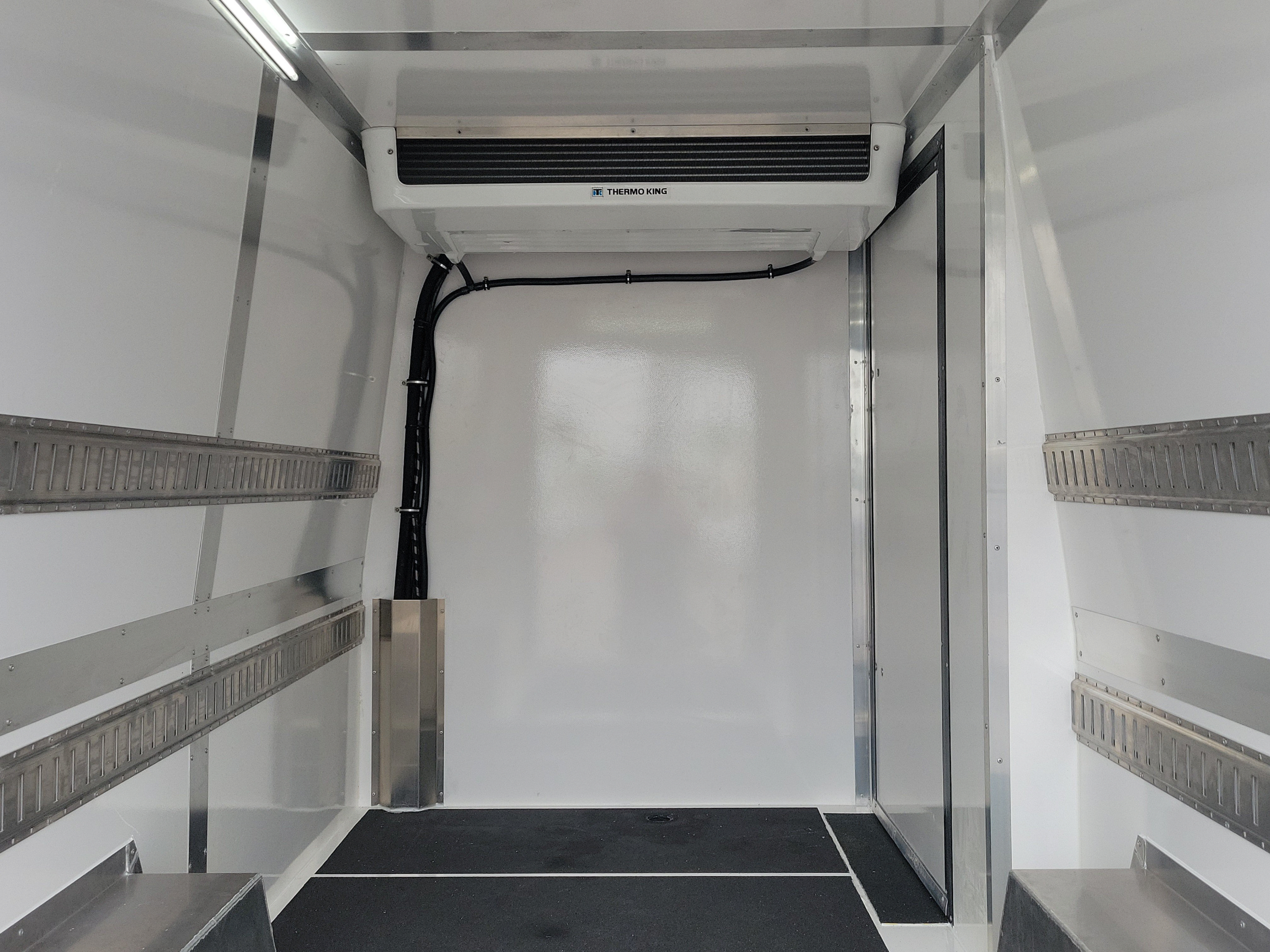 New 2025 Mercedes-Benz Sprinter 2500 image 7