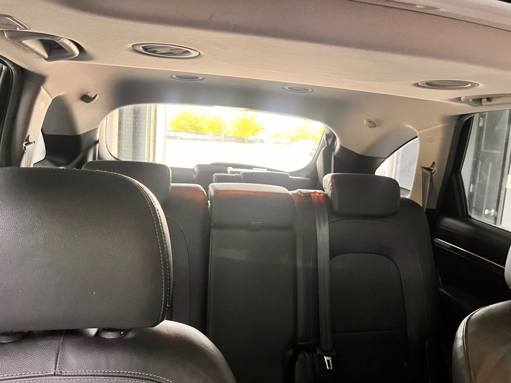 Used 2010 Hyundai Veracruz Limited image 24