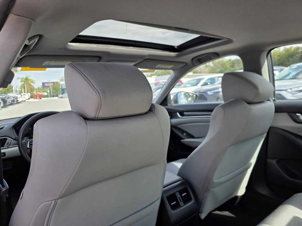 Used 2018 Honda Accord EX image 16