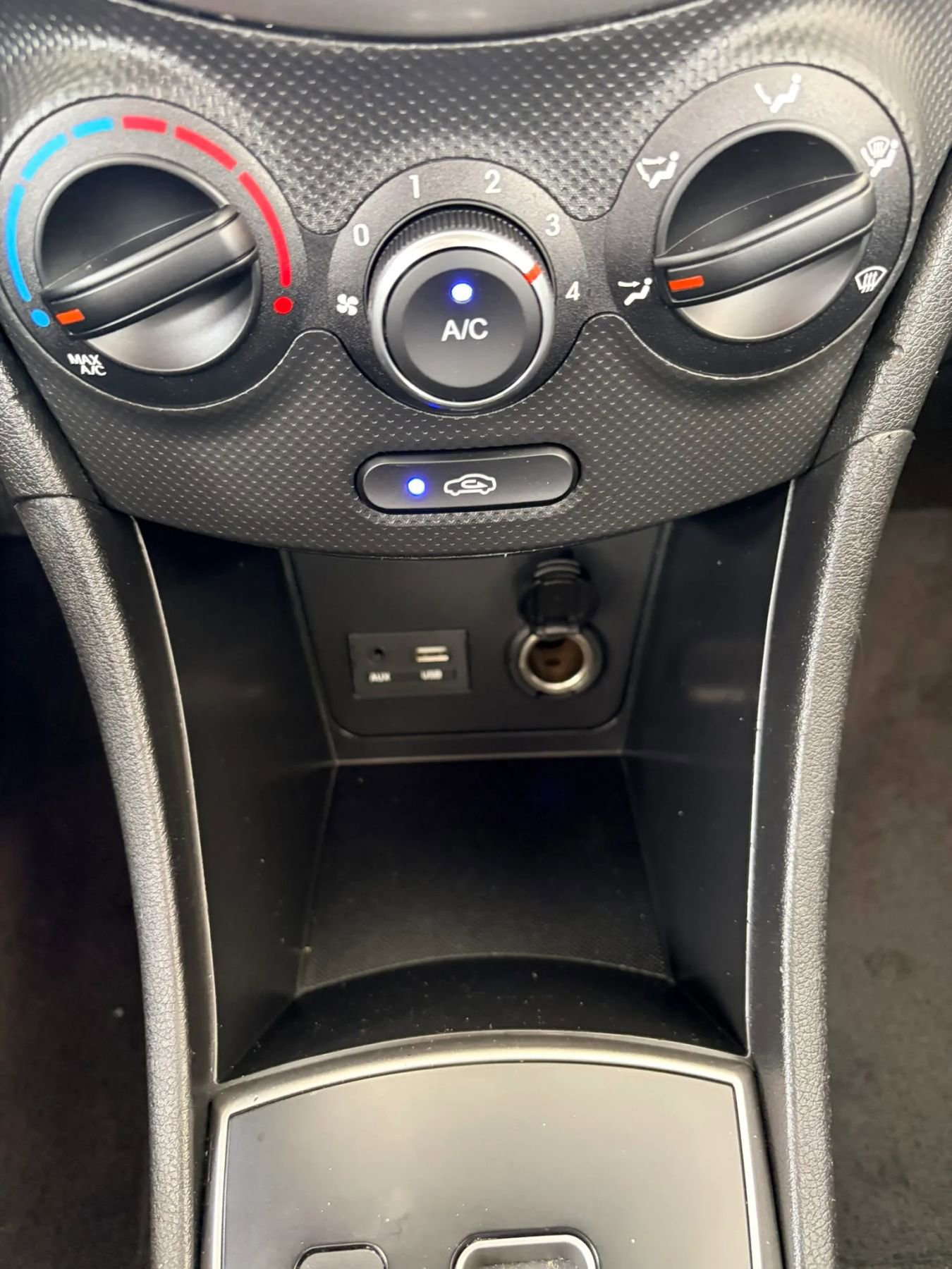 Used 2017 Hyundai Accent SE FWD image 19