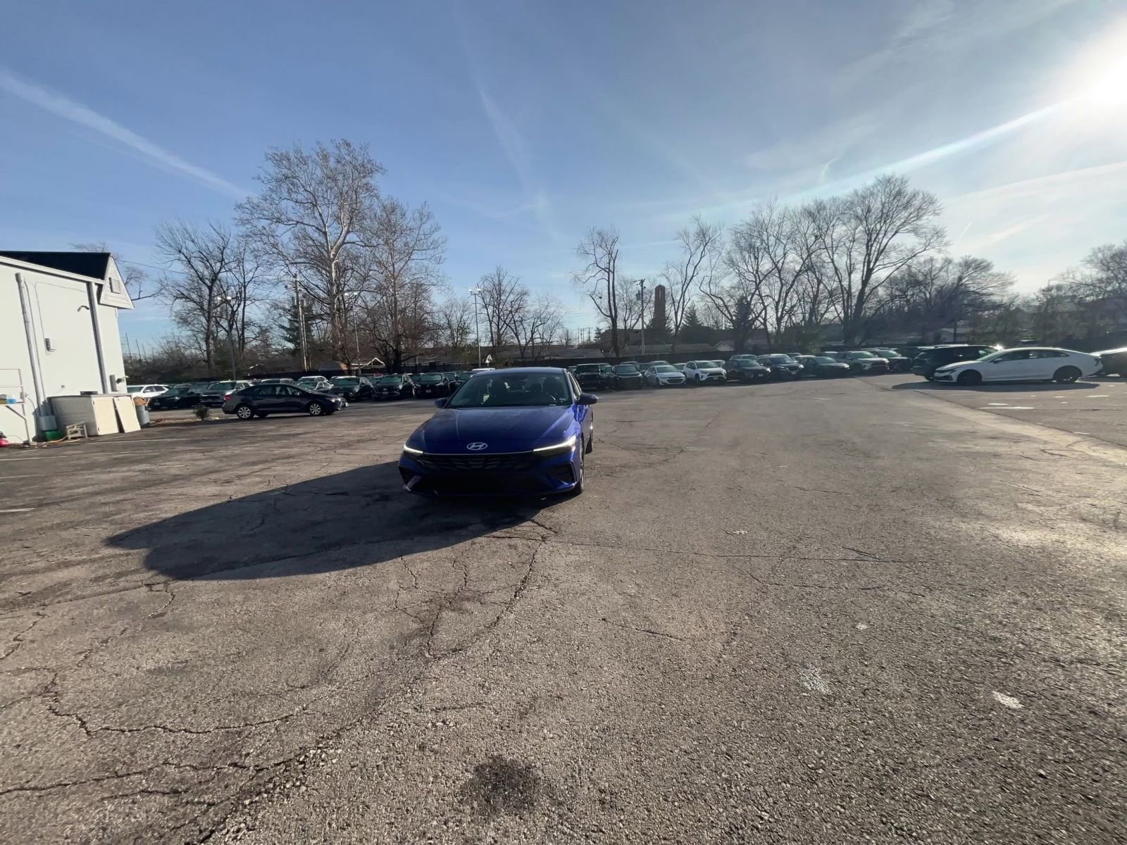 Used 2025 Hyundai Elantra SEL image 12