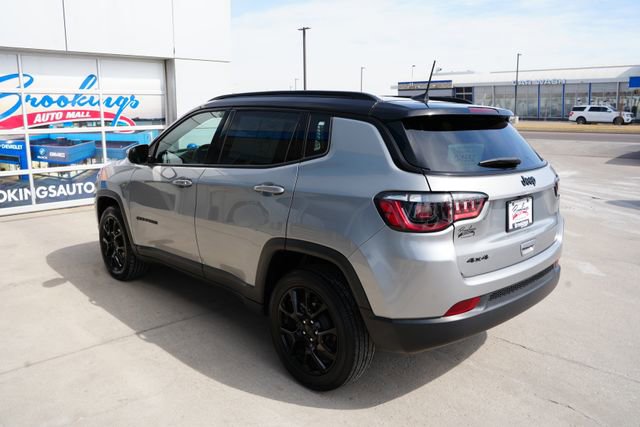 Used 2022 Jeep Compass Altitude image 35