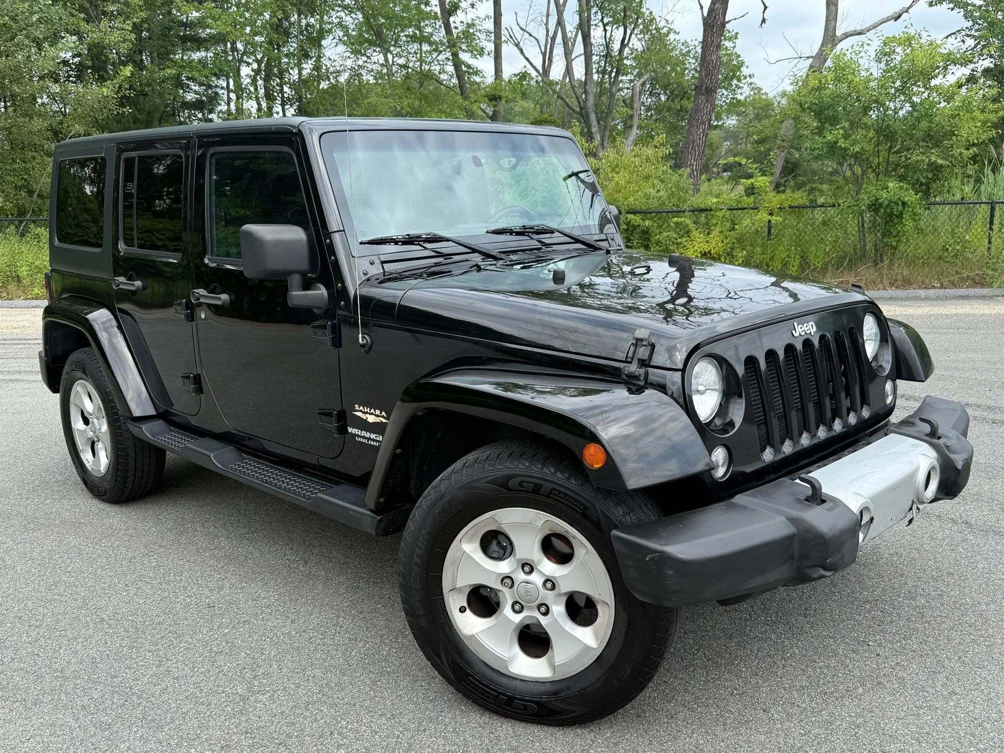 Used 2015 Jeep Wrangler Unlimited Sahara w/ Connectivity Group