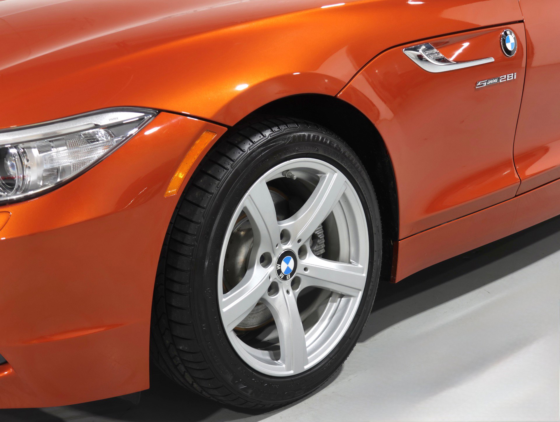 Used 2015 BMW Z4 sDrive28i image 31