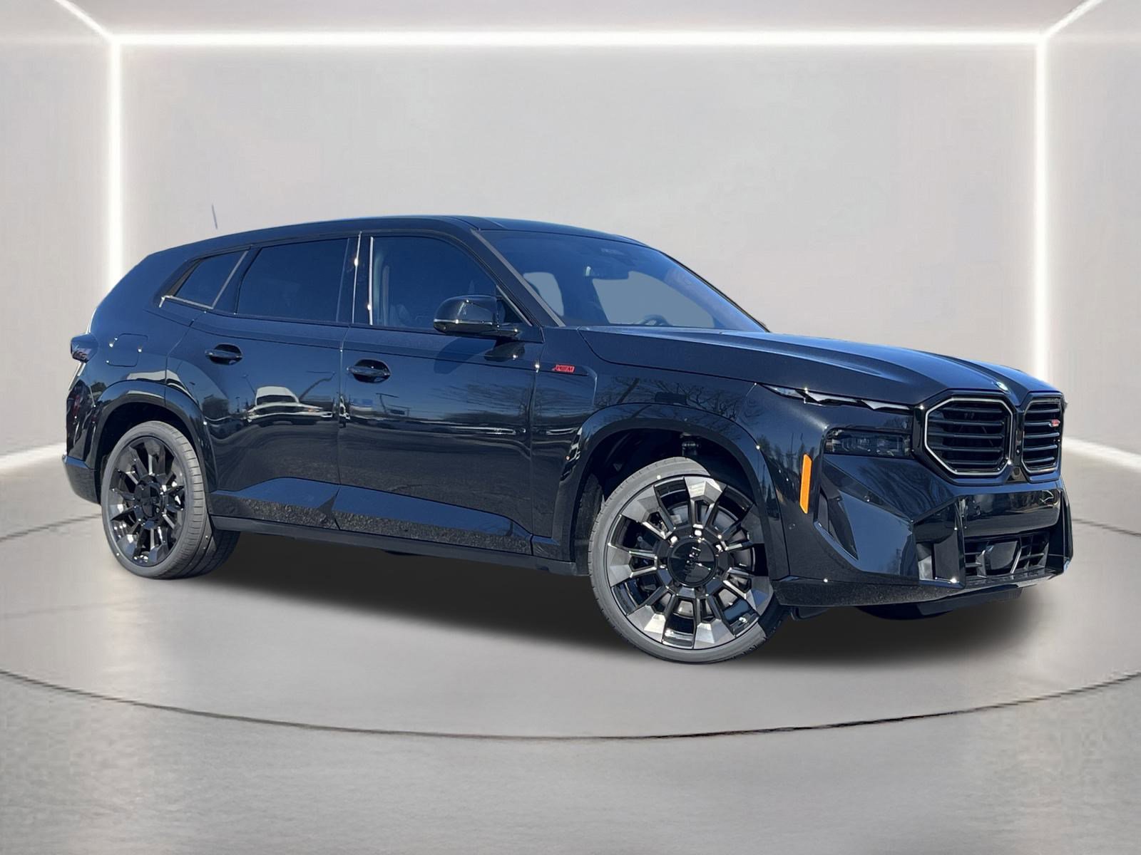 New 2026 BMW XM Label Red image 2