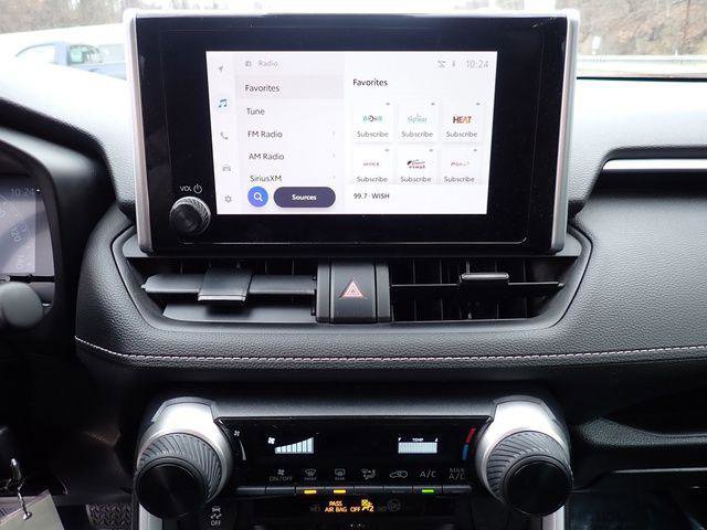 Certified 2023 Toyota RAV4 LE image 28