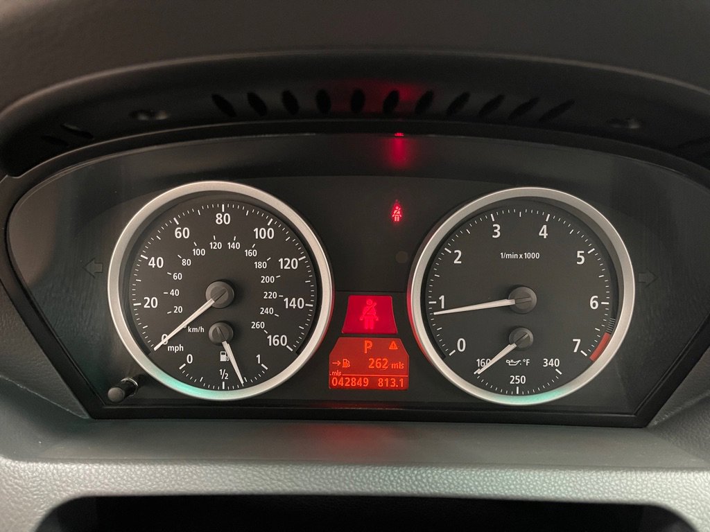 Used 2005 BMW 645Ci Convertible image 38