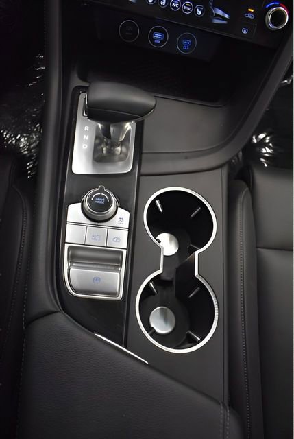 Used 2025 Genesis G70 2.5T AWD/4WD image 28