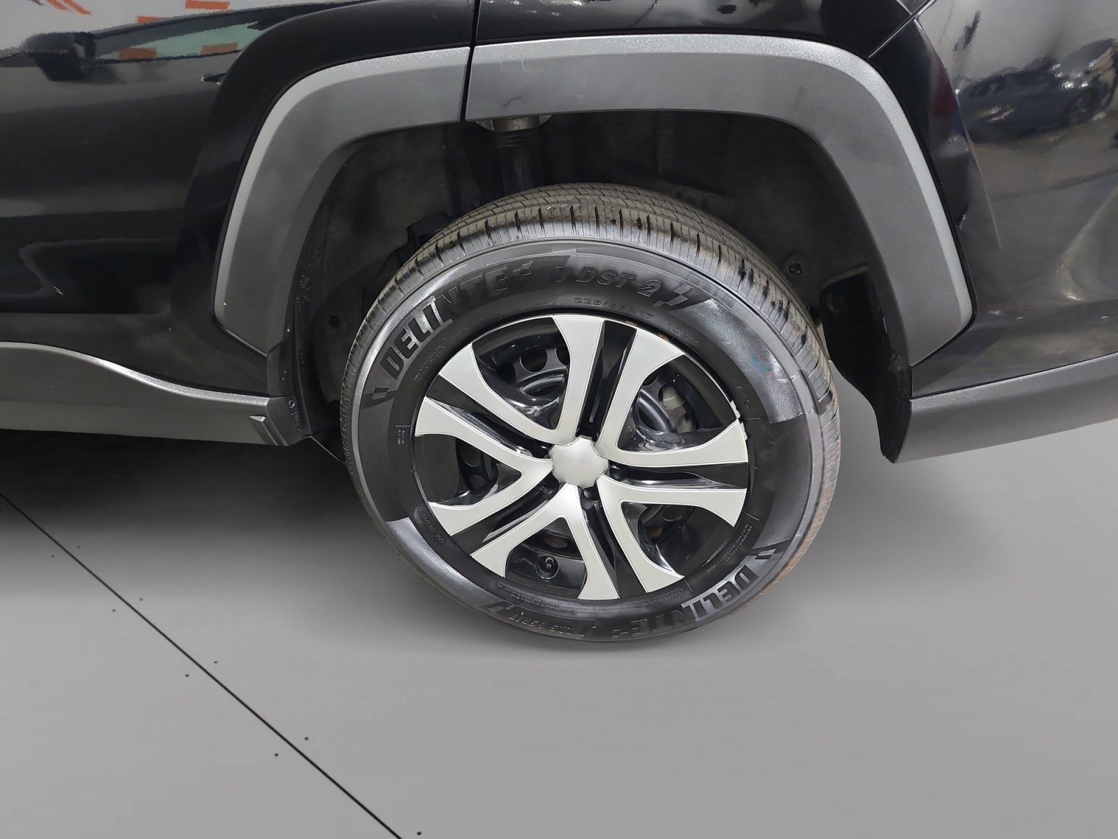 Used 2022 Toyota RAV4 LE AWD/4WD image 14