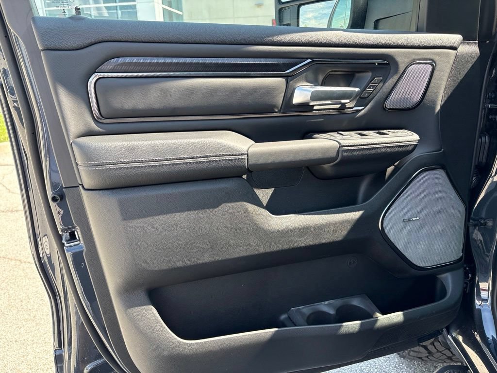 New 2026 RAM 1500 Rebel w/ Rebel Level 2 Equipment Group AWD/4WD image 8