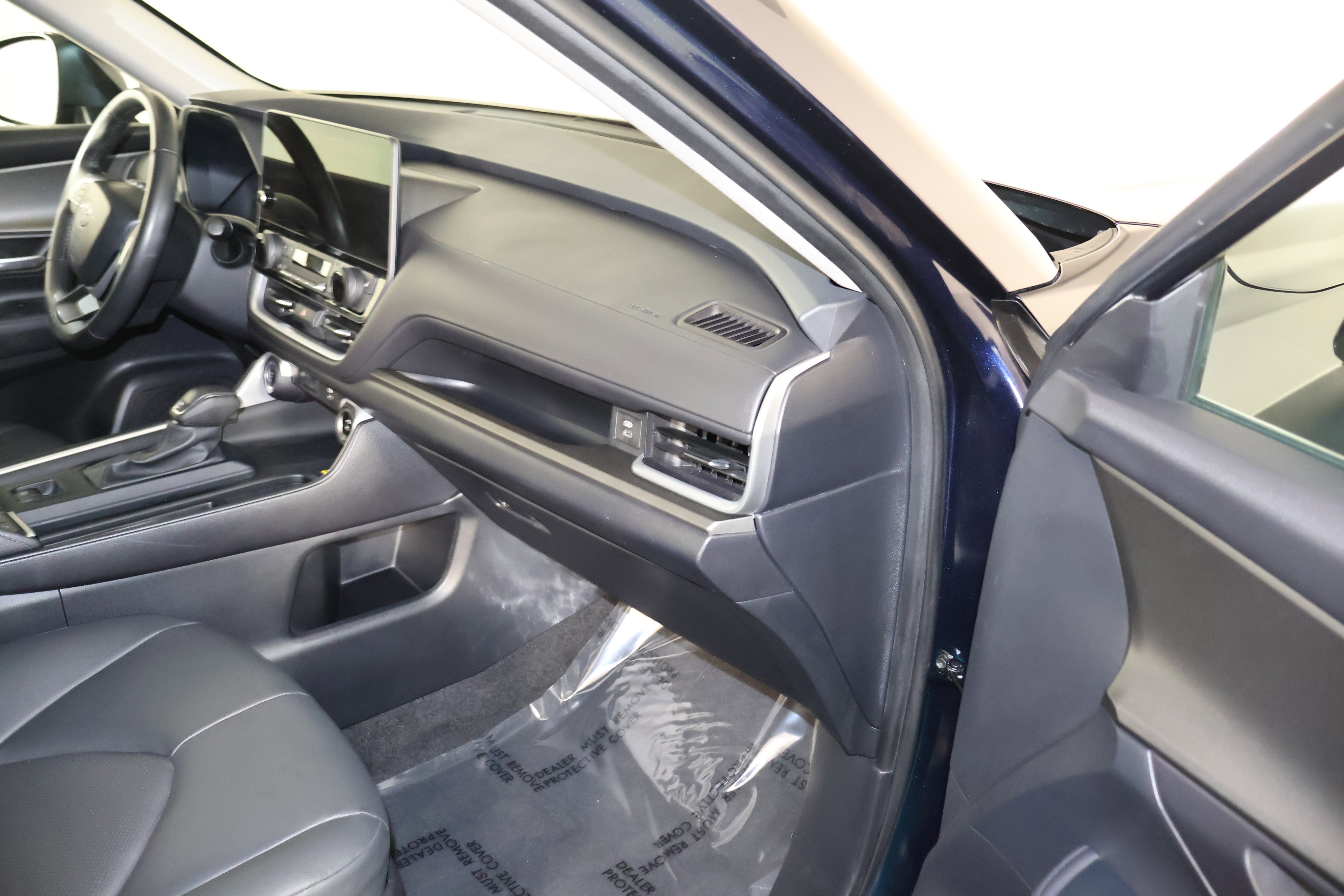 Used 2024 Toyota Grand Highlander XLE image 41