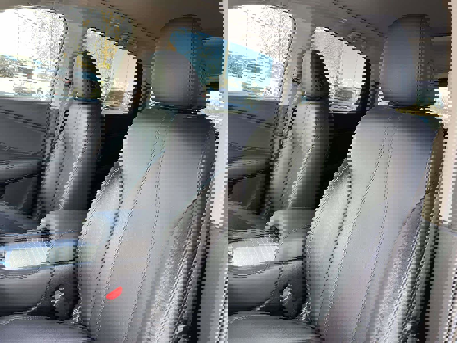 Used 2023 Acura RDX AWD image 11