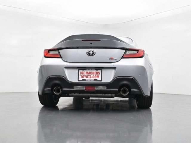 New 2025 Toyota GR86 Premium RWD image 28