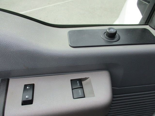 Used 2021 Ford F750 2WD Regular Cab Super Duty image 12