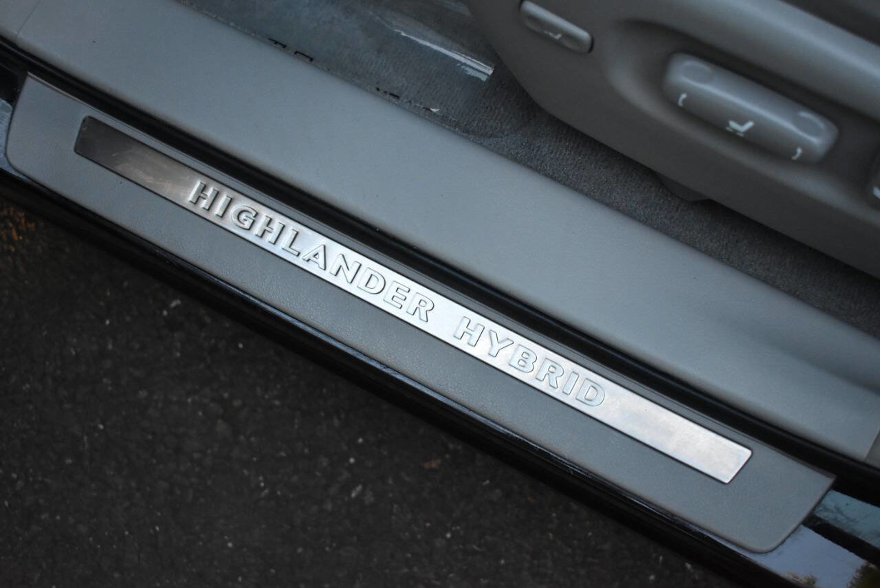 Used 2008 Toyota Highlander Limited AWD/4WD image 38