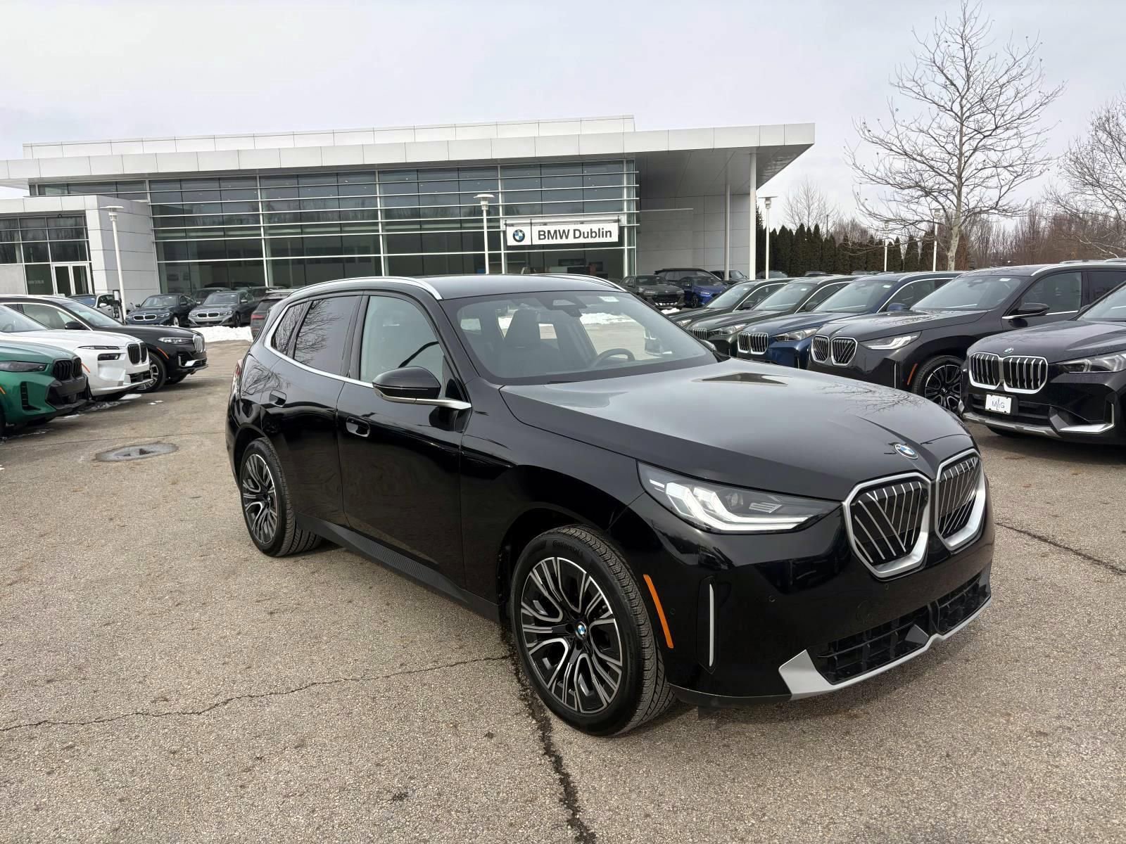 Used 2025 BMW X3 xDrive30i w/ Premium Package image 1