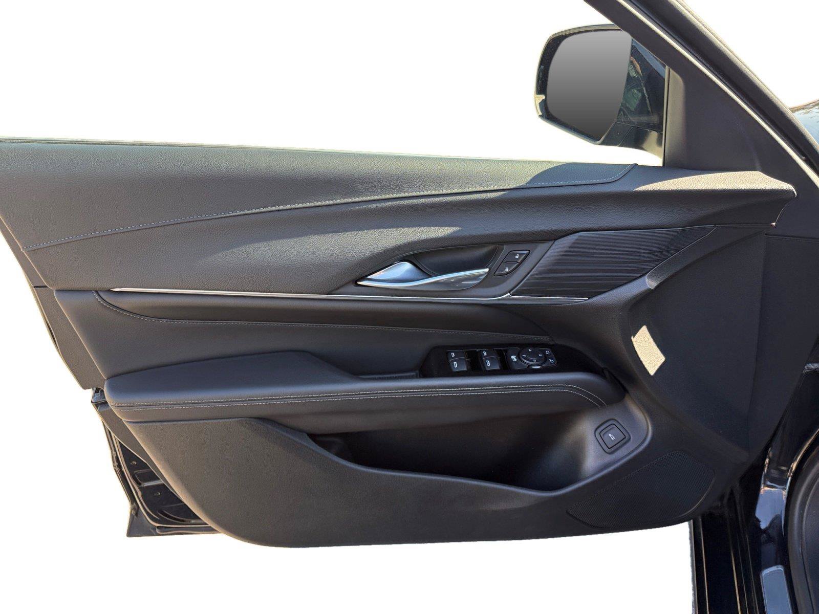 Used 2021 Cadillac CT4 Luxury AWD/4WD image 9