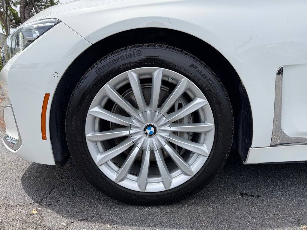 Used 2020 BMW 740i RWD image 8