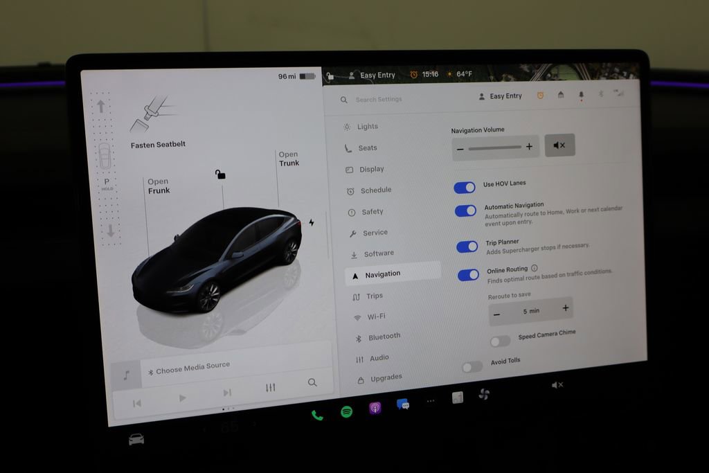 Used 2024 Tesla Model 3 Standard Range image 39