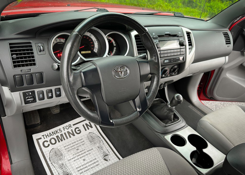 Used 2012 Toyota Tacoma image 12