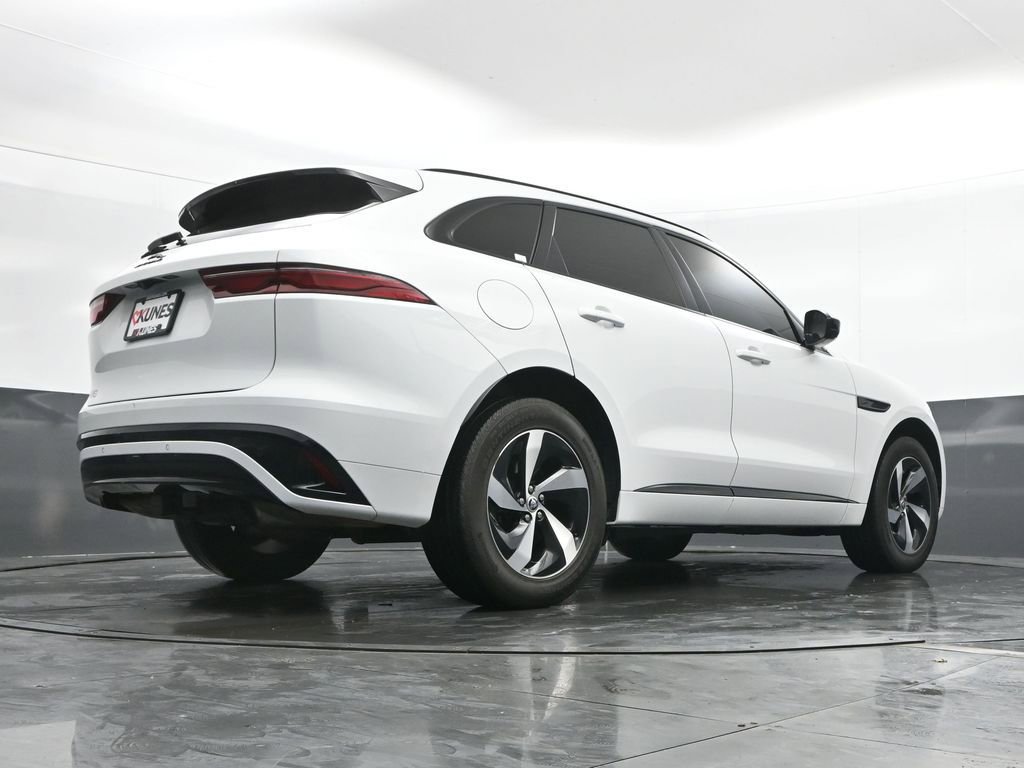 Used 2024 Jaguar F-PACE R-Dynamic S image 45