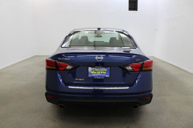 Certified 2023 Nissan Altima 2.5 SR w/ SR Premium Package FWD image 4