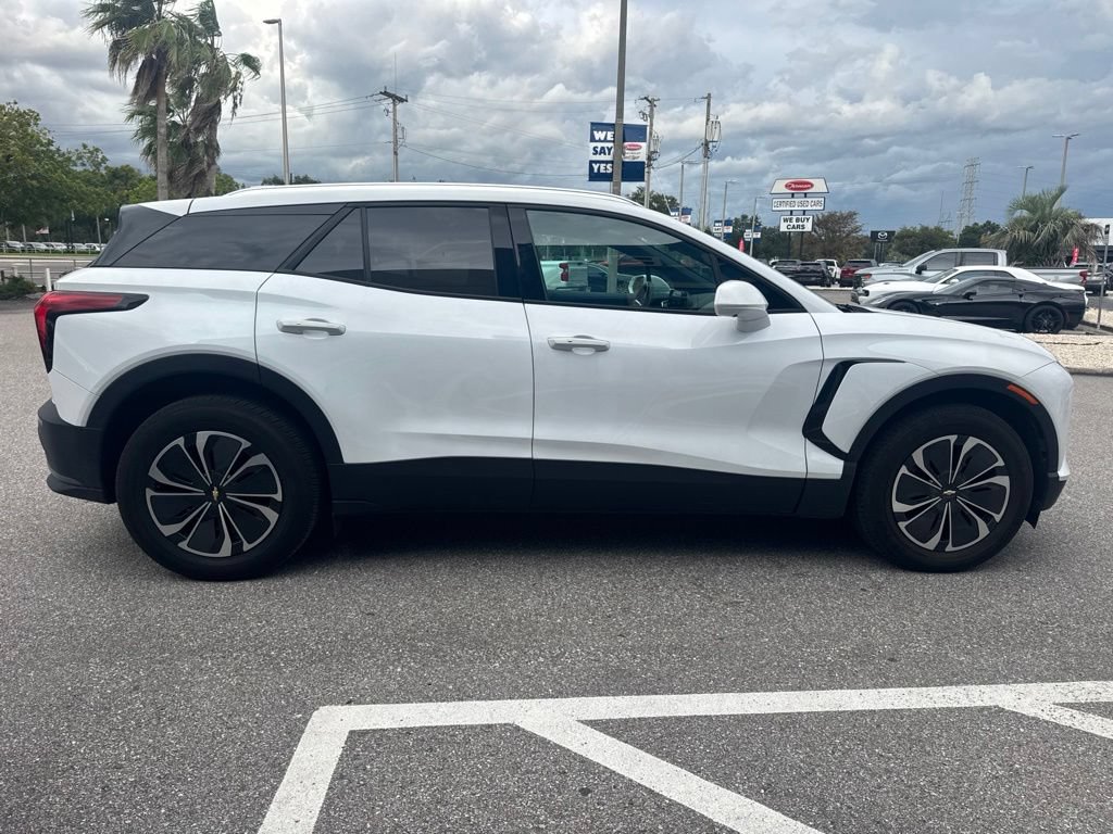 Used 2024 Chevrolet Blazer EV LT AWD/4WD image 6
