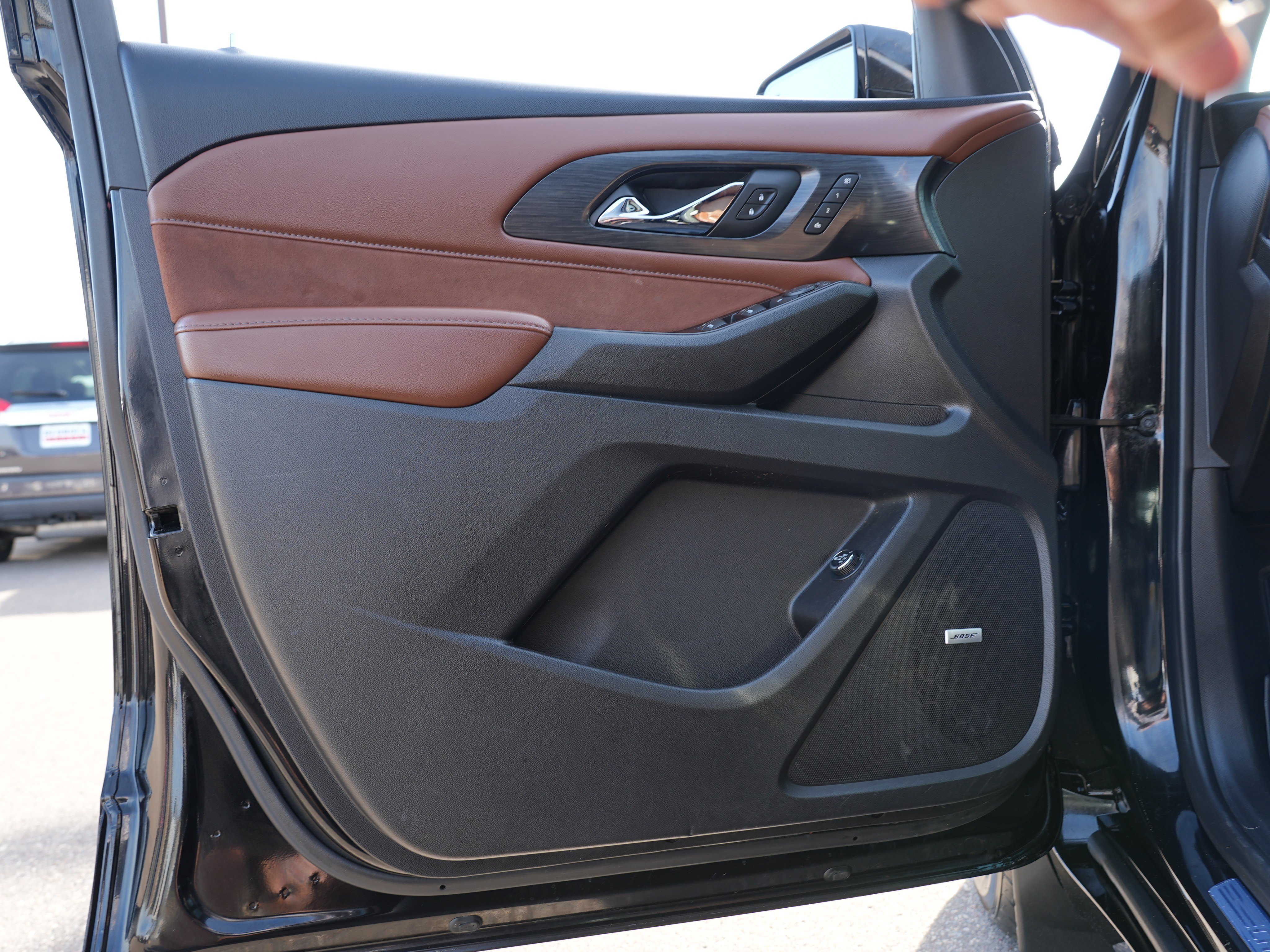 Used 2019 Chevrolet Traverse High Country AWD/4WD image 14