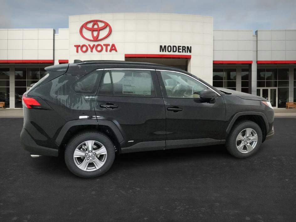 New 2025 Toyota RAV4 LE image 24