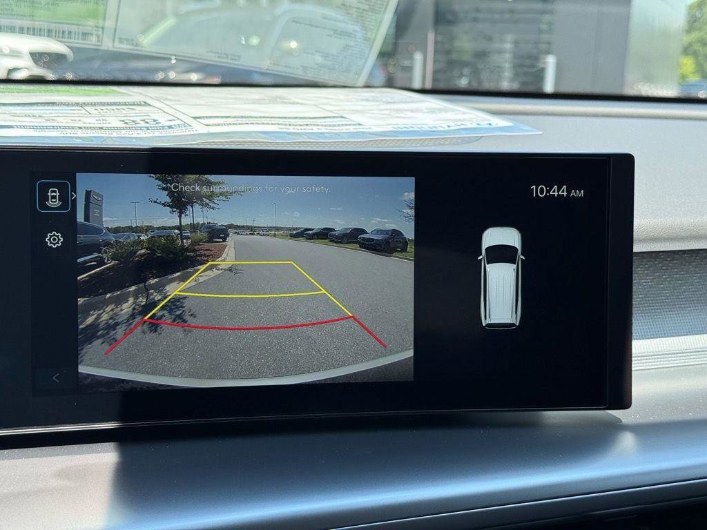 New 2026 Hyundai Ioniq 9 SE image 17