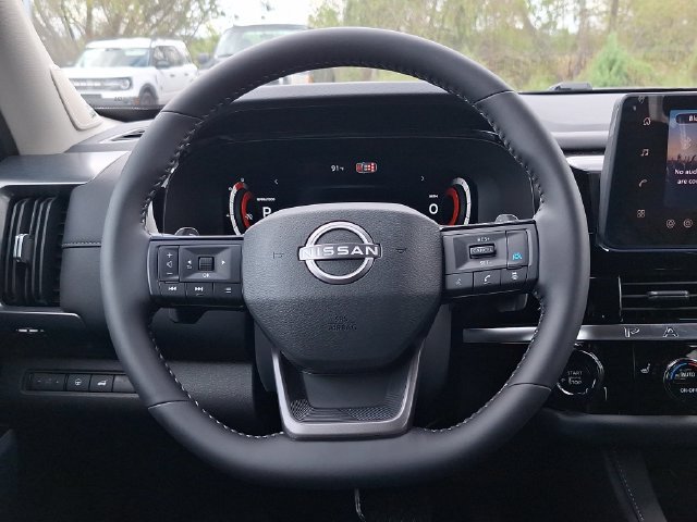 New 2026 Nissan Pathfinder SL w/ SL Premium Package FWD image 14