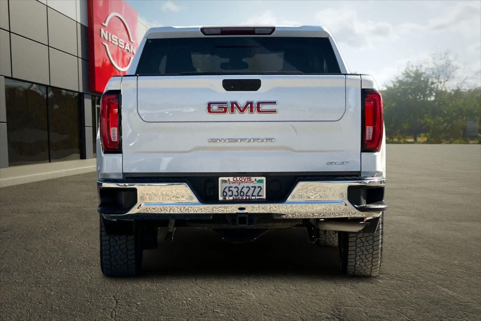 Used 2020 GMC Sierra 1500 SLT w/ SLT Premium Plus Package AWD/4WD image 8