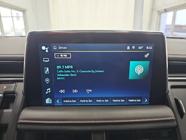 Used 2024 Chevrolet Suburban RST w/ Luxury Package AWD/4WD image 18