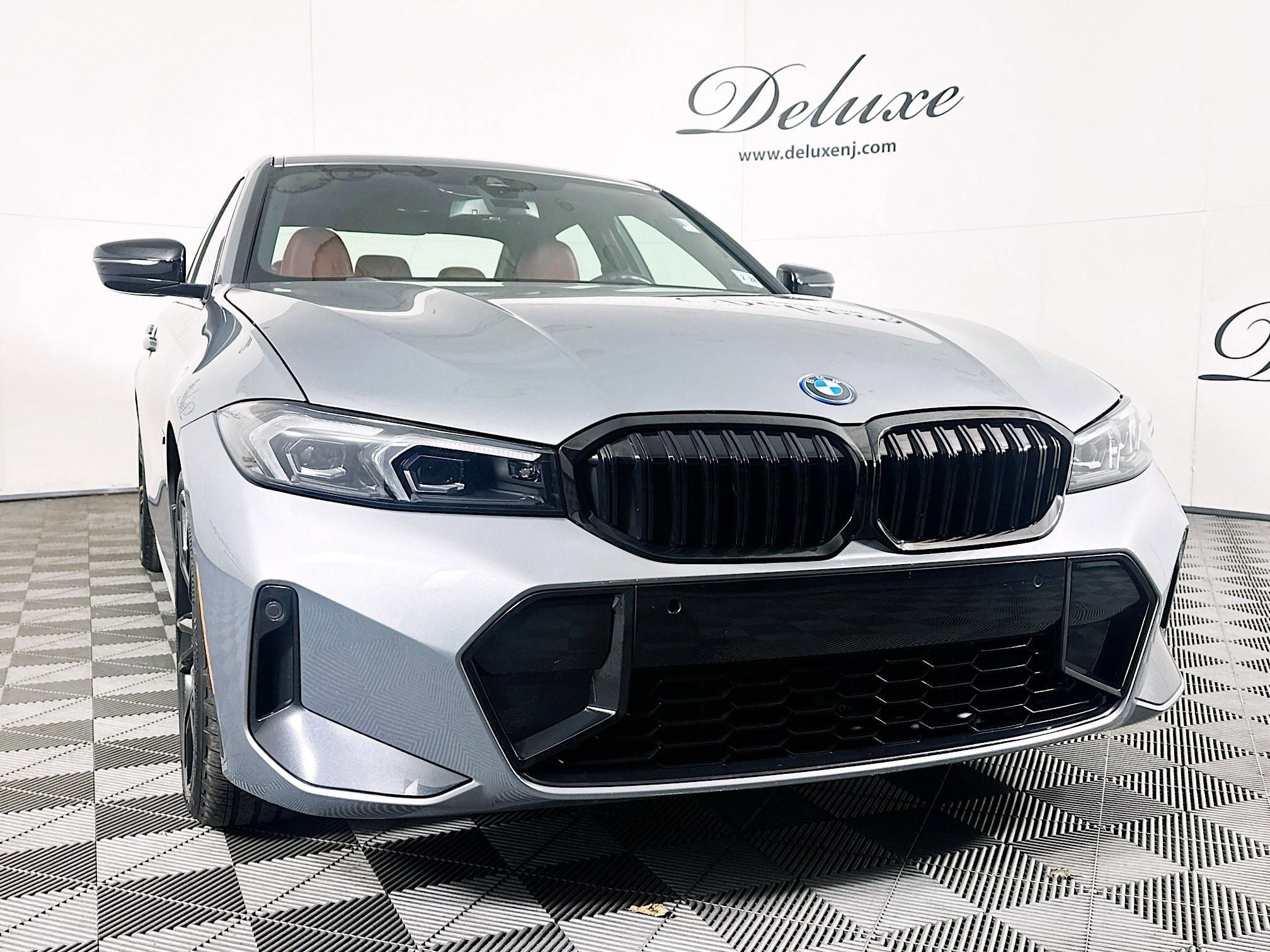 Used 2023 BMW 330e xDrive w/ M Sport Package AWD/4WD image 31