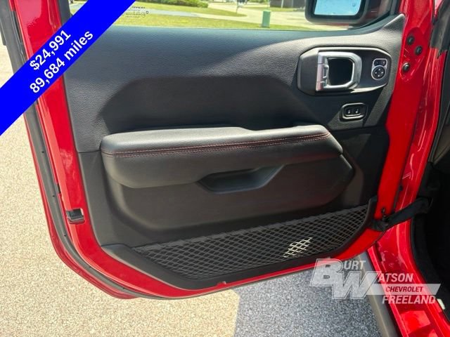 Used 2018 Jeep Wrangler Unlimited Rubicon AWD/4WD image 11