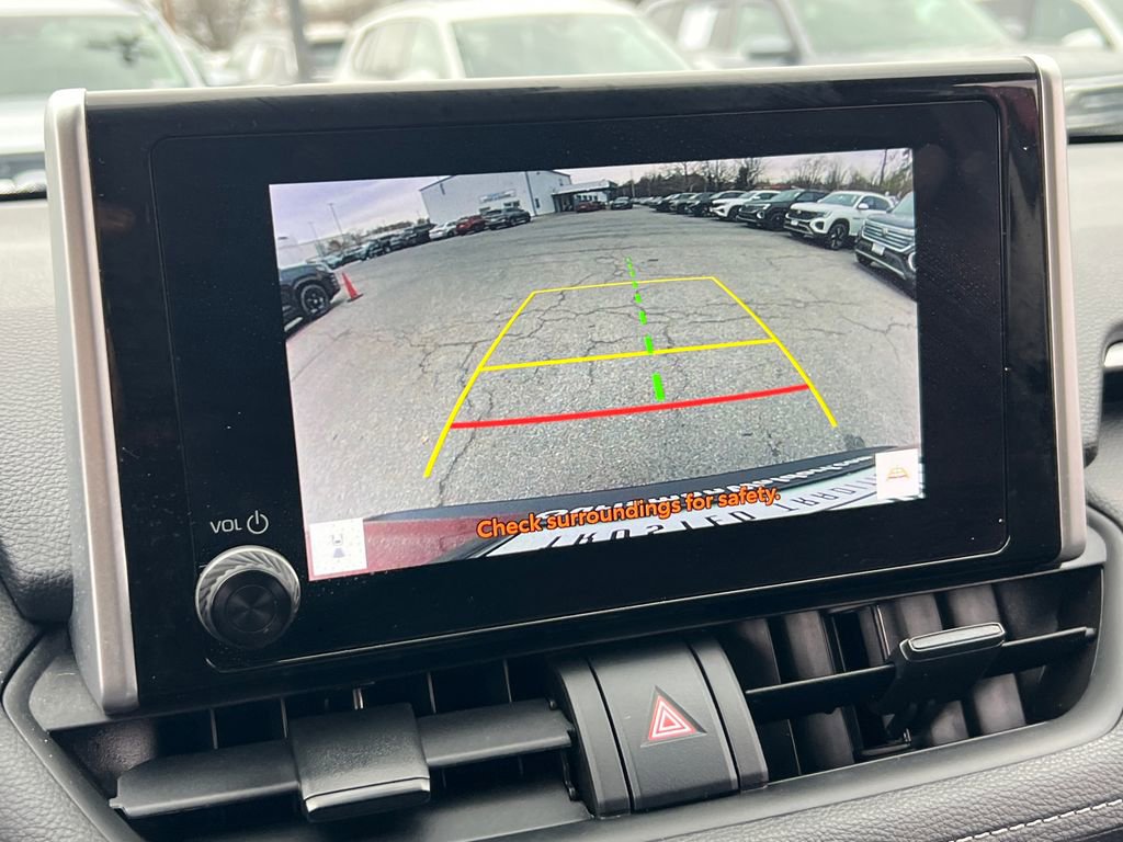 Used 2023 Toyota RAV4 XLE image 22