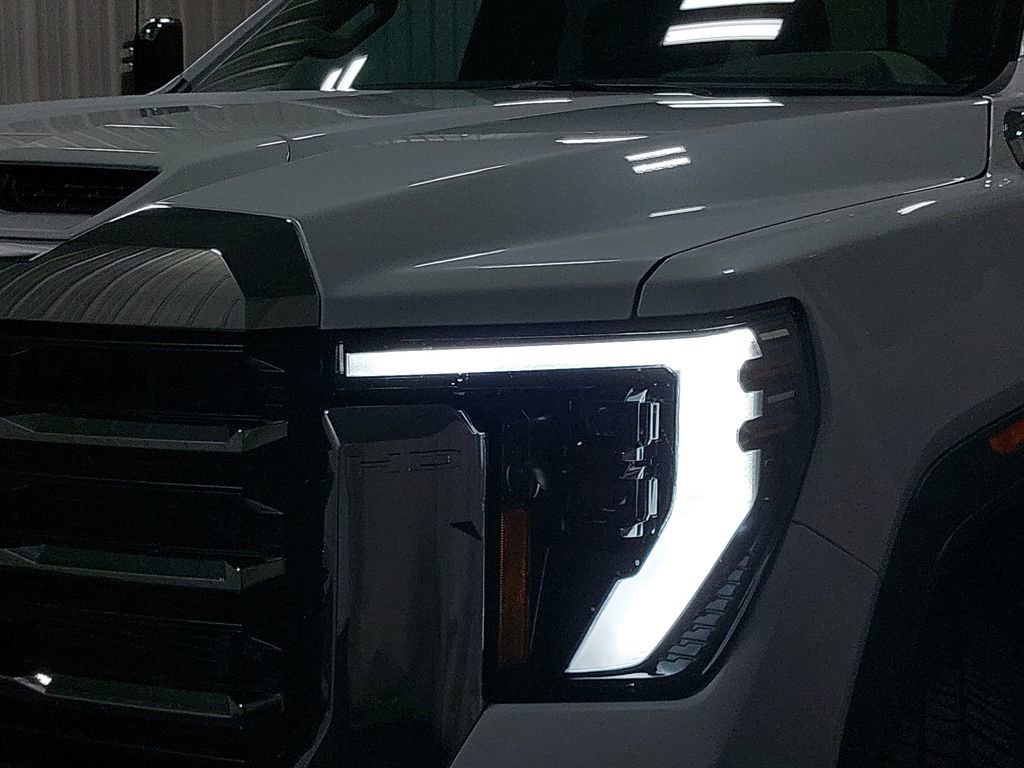 New 2026 GMC Sierra 3500 SLT w/ SLT Premium Package image 34
