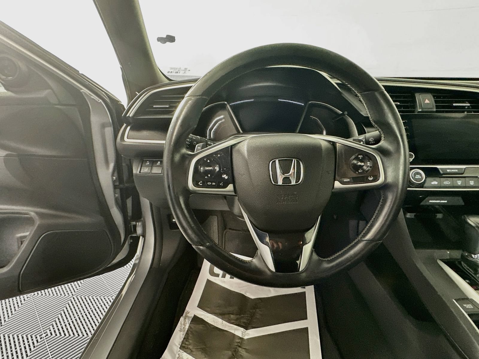 Used 2019 Honda Civic Sport image 11