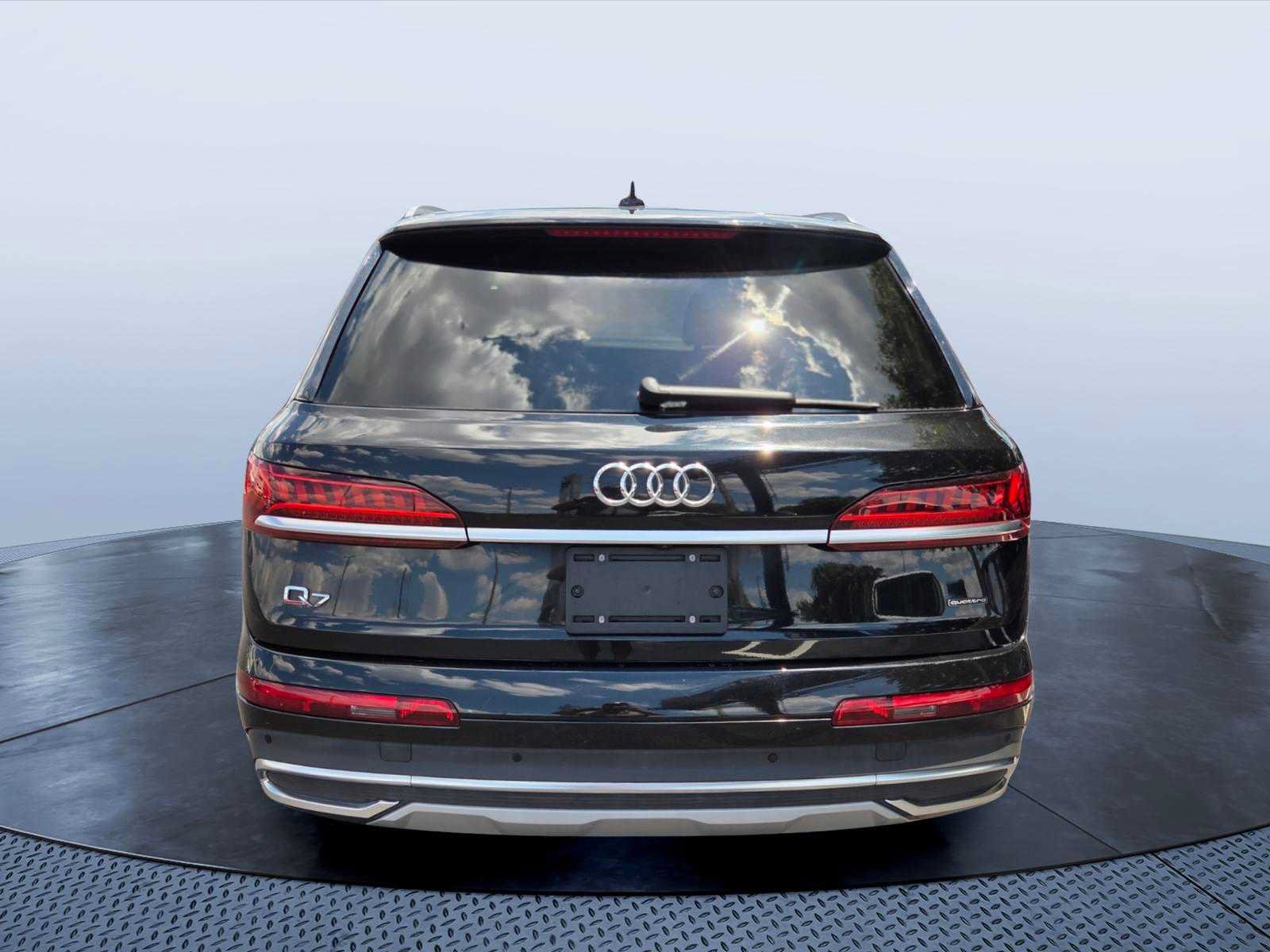 Used 2022 Audi Q7 3.0T Prestige w/ Prestige Package AWD/4WD image 5