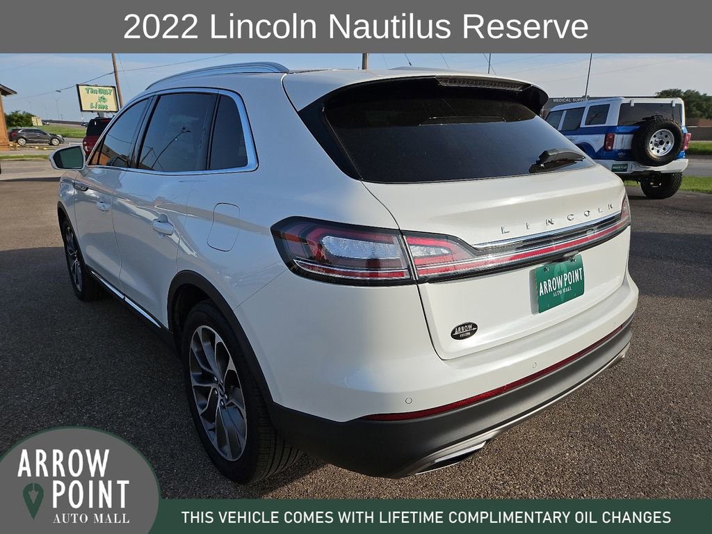 Used 2022 Lincoln Nautilus Reserve FWD image 9