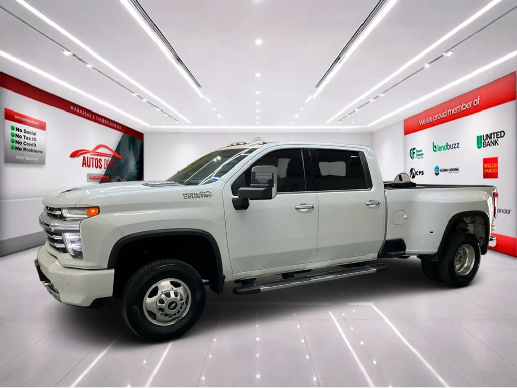 Used 2021 Chevrolet Silverado 3500 High Country AWD/4WD image 4
