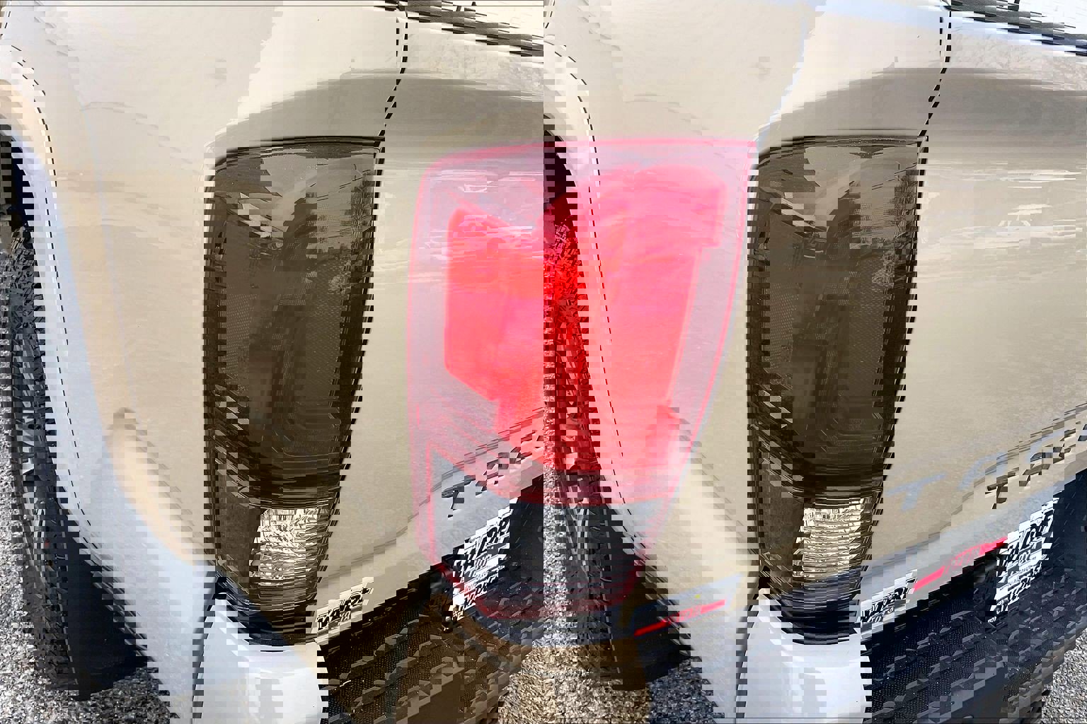 Used 2019 Toyota Tacoma TRD Sport image 33