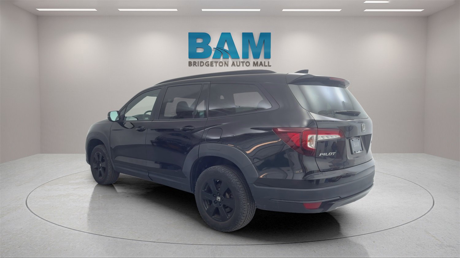 Used 2022 Honda Pilot TrailSport image 5