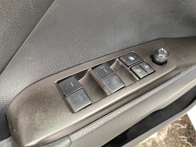 Used 2023 Toyota Camry SE image 15