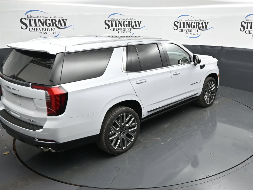 Certified 2026 GMC Yukon Denali Ultimate w/ LPO, Floor Liner Package AWD/4WD image 24