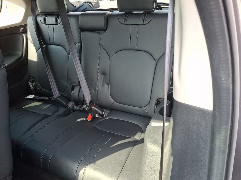 Used 2023 Honda Pilot Elite image 14