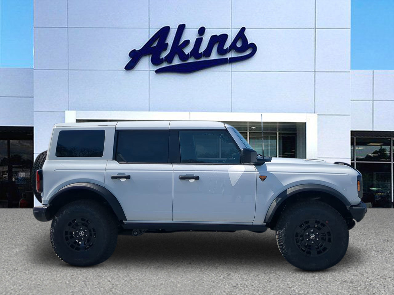 New 2026 Ford Bronco Badlands image 1
